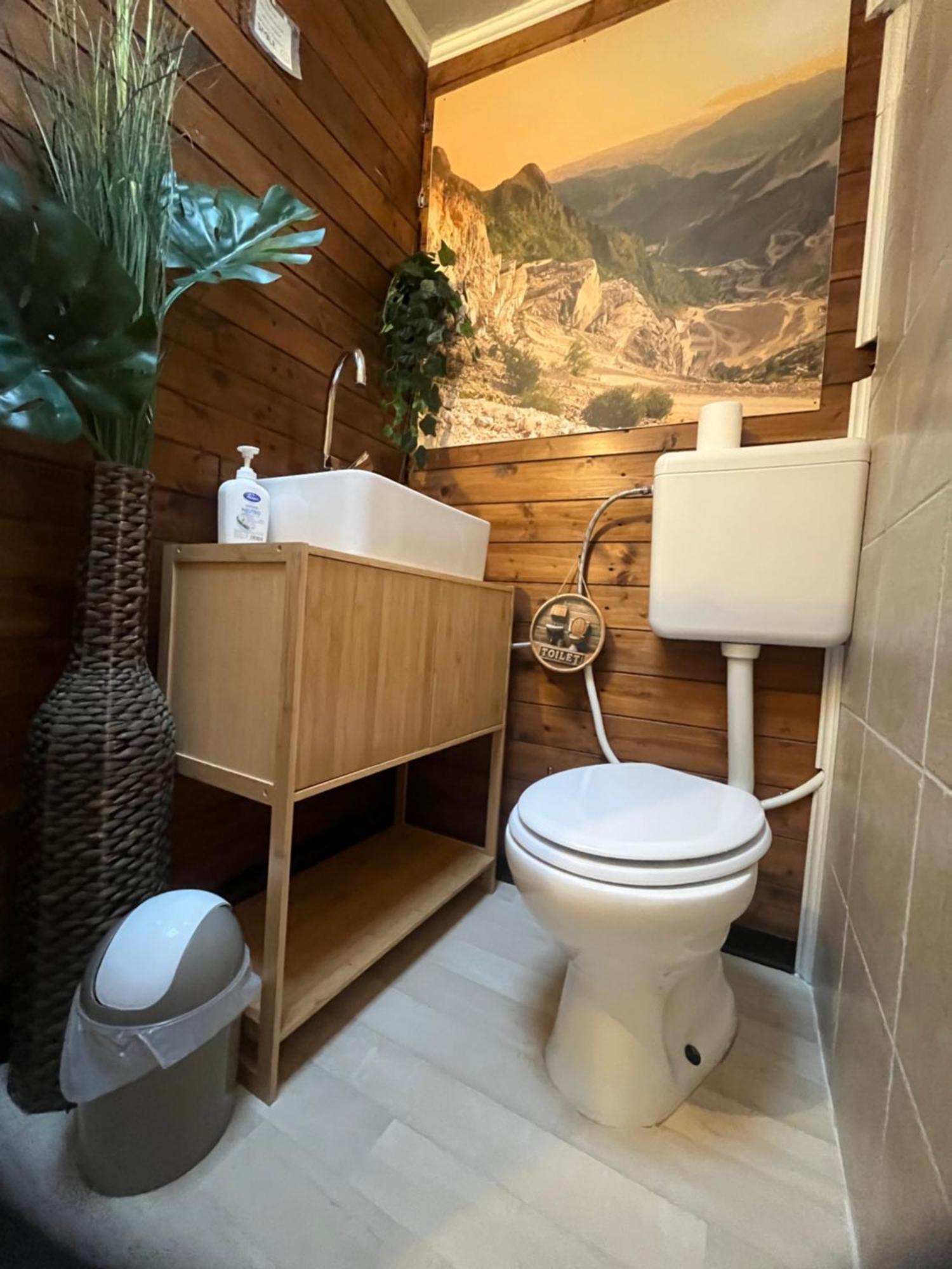 Lo Chalet Del Relax Carrara Exterior foto